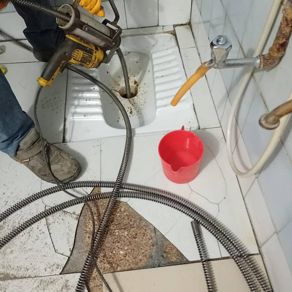 Adana’da Gider Tıkanıklığı ve Kaçaklara Anında Müdahale İçin Arayın
